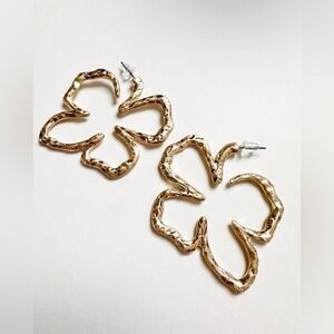 Flower hoop earrings #188
